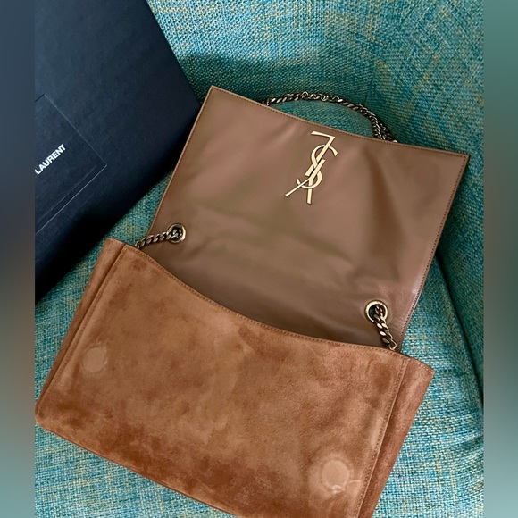 ❗️SOLD❗️YSL Kate bag - Picture 5 of 9